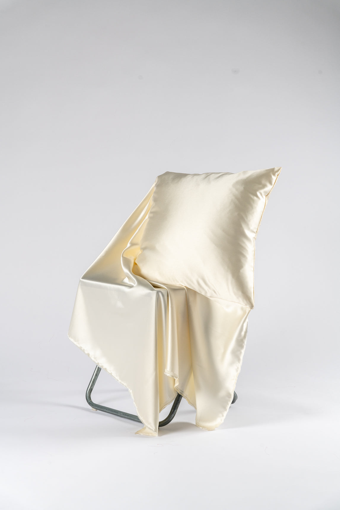 gala xs cushion