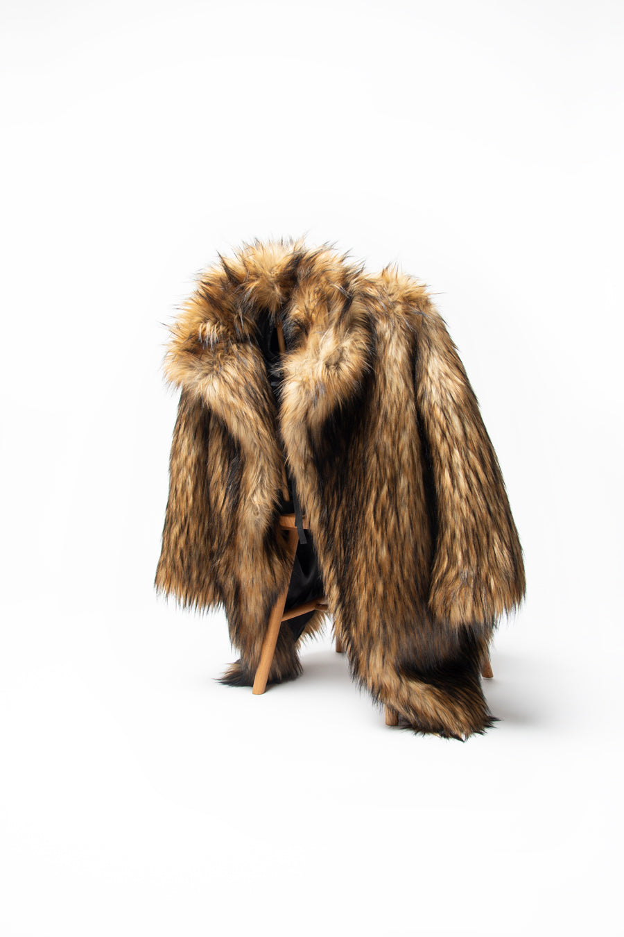 trophy cover - coyote natural