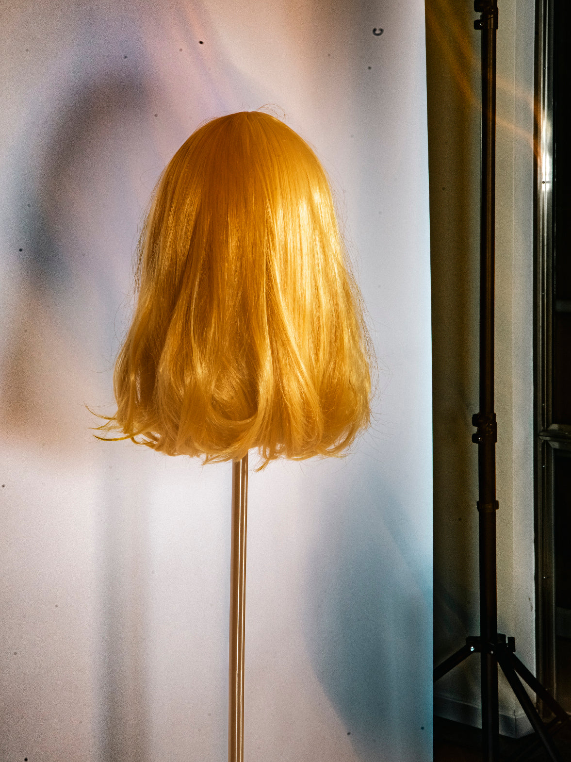 scalp standing lampshade - gold